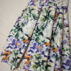 Floral print skirt
